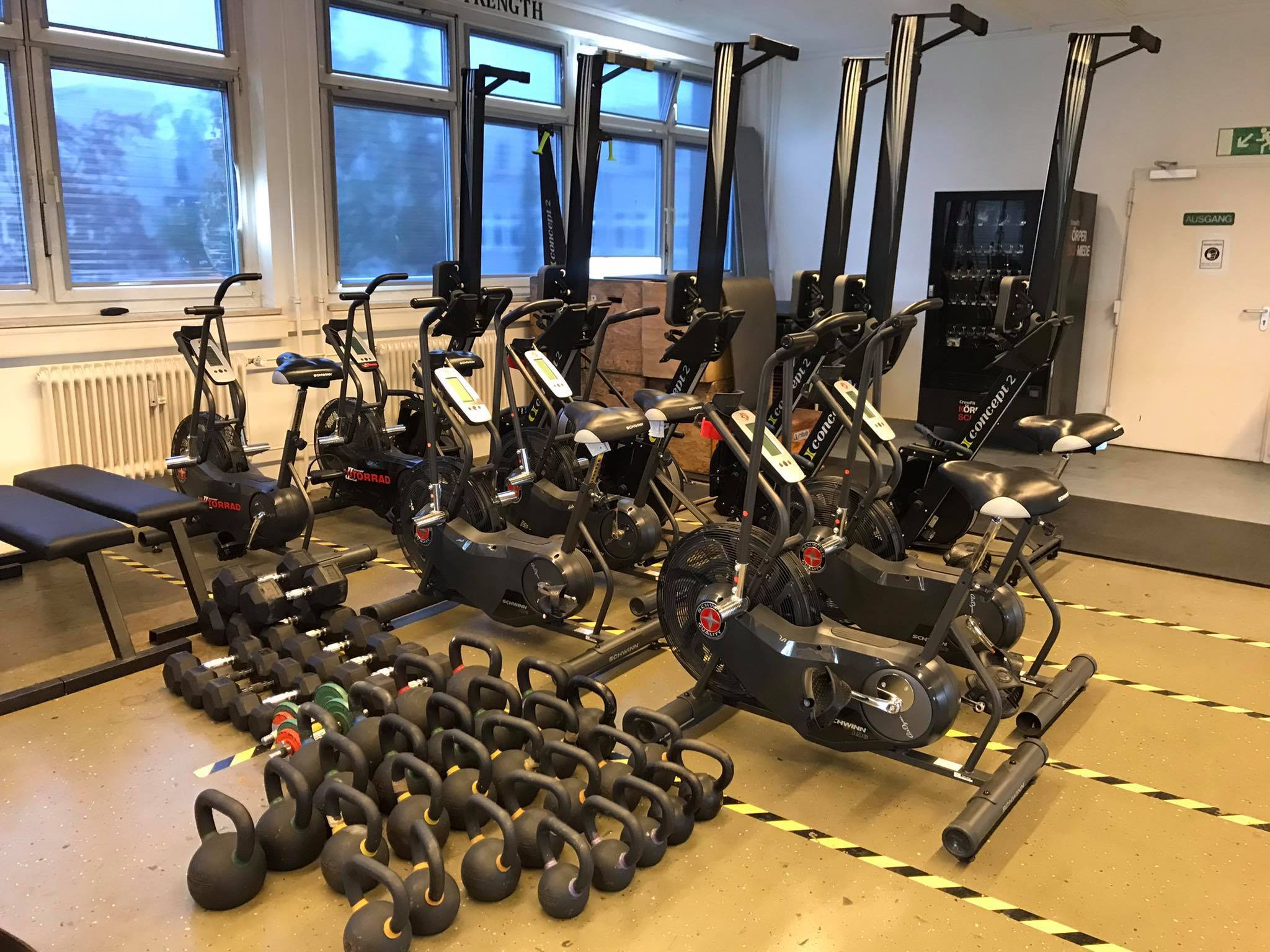 CrossFit Equipment München Kettlebells Hantel